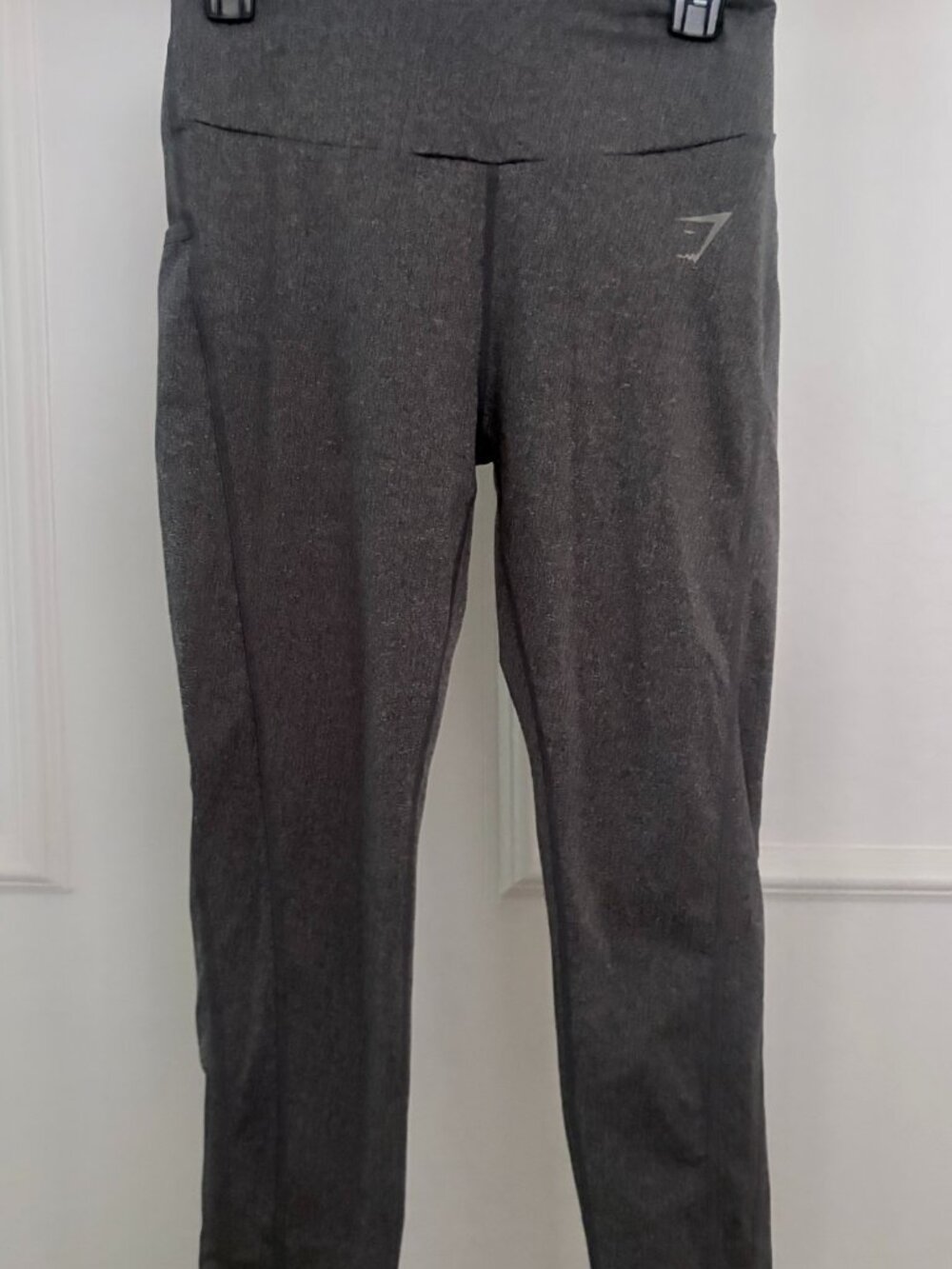 Gymshark Gray Leggings with Side Pocket - Size M